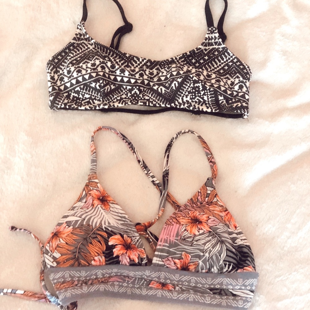 Super cute lightly worn target bikini tops BUNDLE